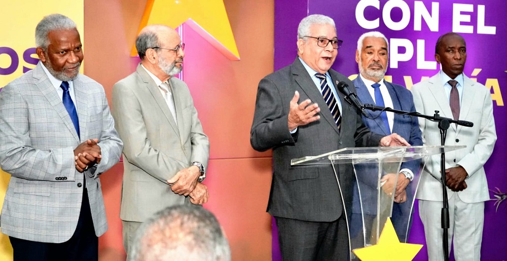 Gobierno del PRM abandona a los pequeños y medianos empresarios