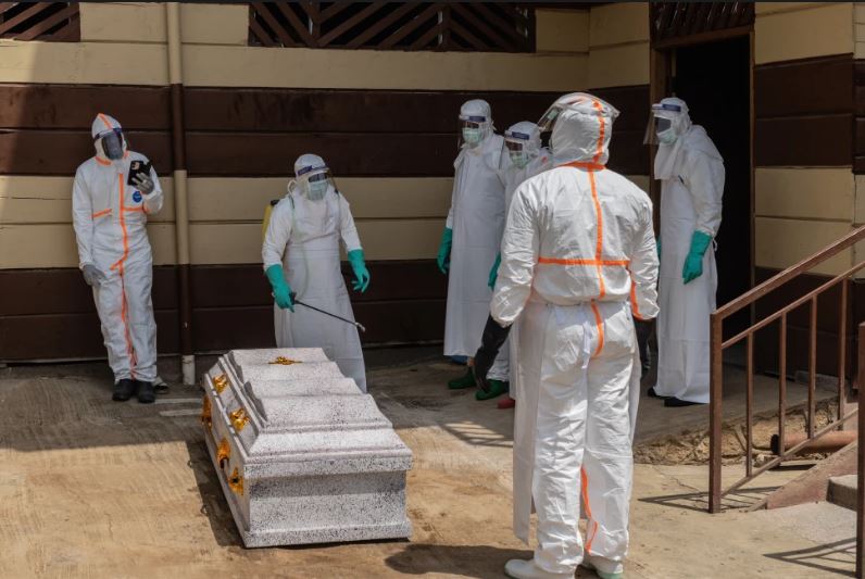 Los casos de ébola en el Congo suben a 782 y muertes llegan a 181