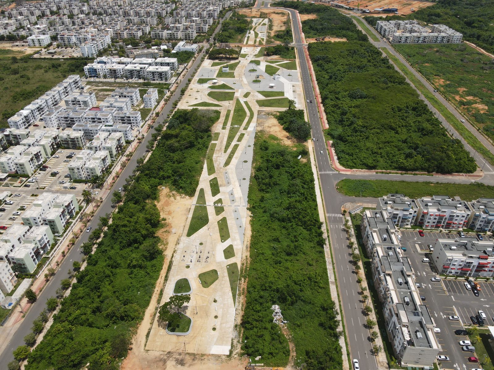 EDEESTE deja a oscuras a Ciudad Juan Bosch por más de un mes
