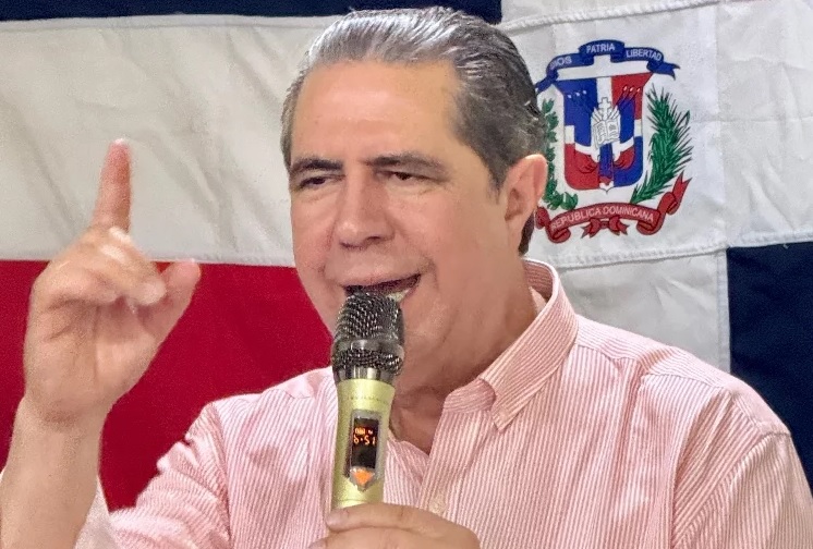 FJG encabeza juramentaciones del PLD en NY