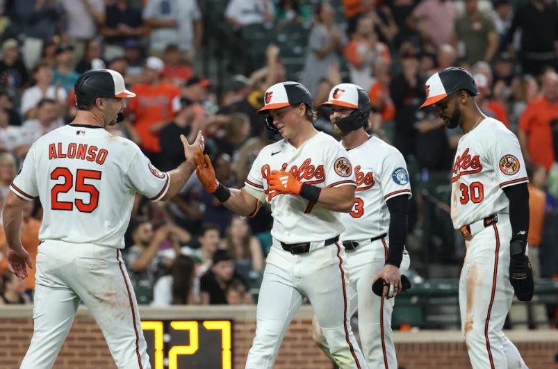 Los Orioles vencen 7-2 a los Mariners con grand slam de Jackson Holliday