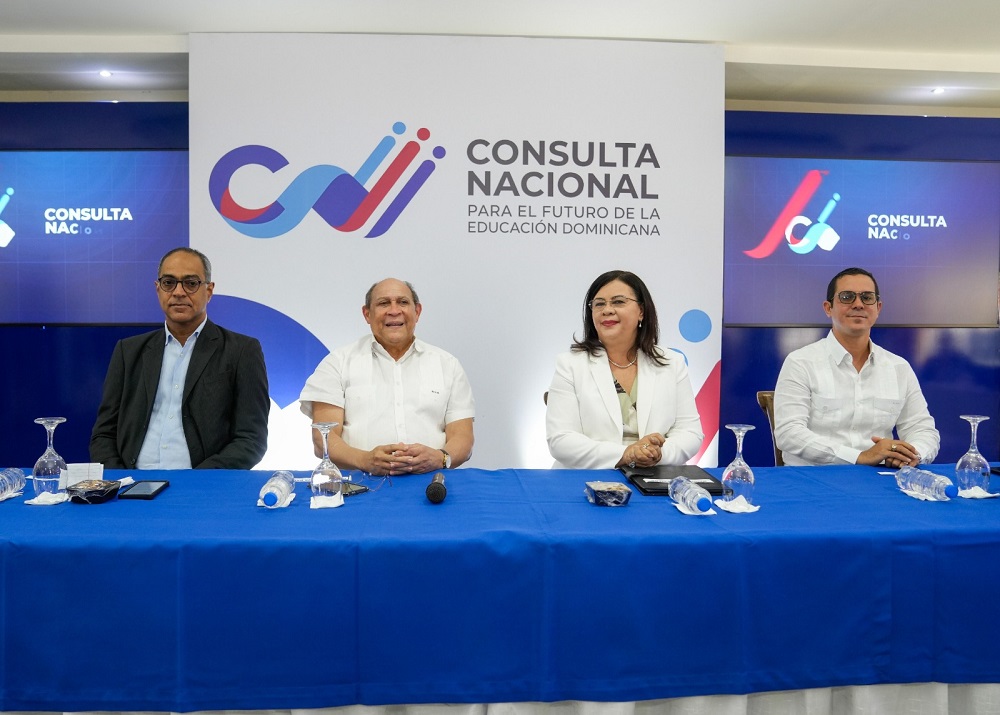 Medios digitales conocen ejes que impulsan la transformación educativa en República Dominicana