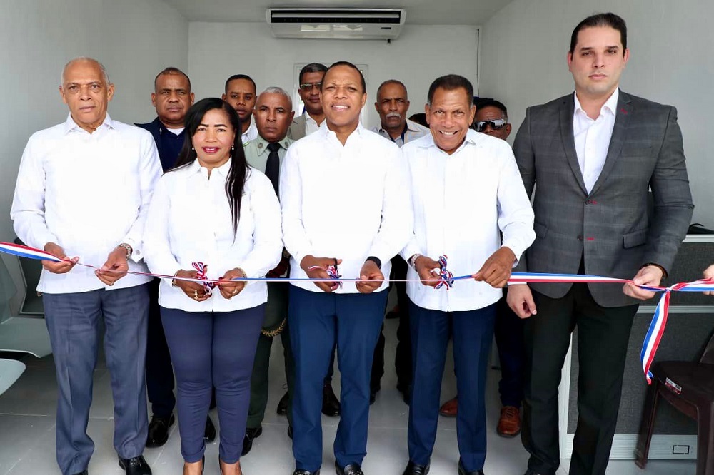 INTRANT inaugura en Jimaní primera oficina de licencias de conducir