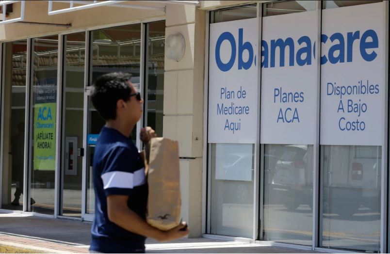 Millones de estadounidenses pierden cobertura de Obamacare tras vencer subsidios y aumentar costos
