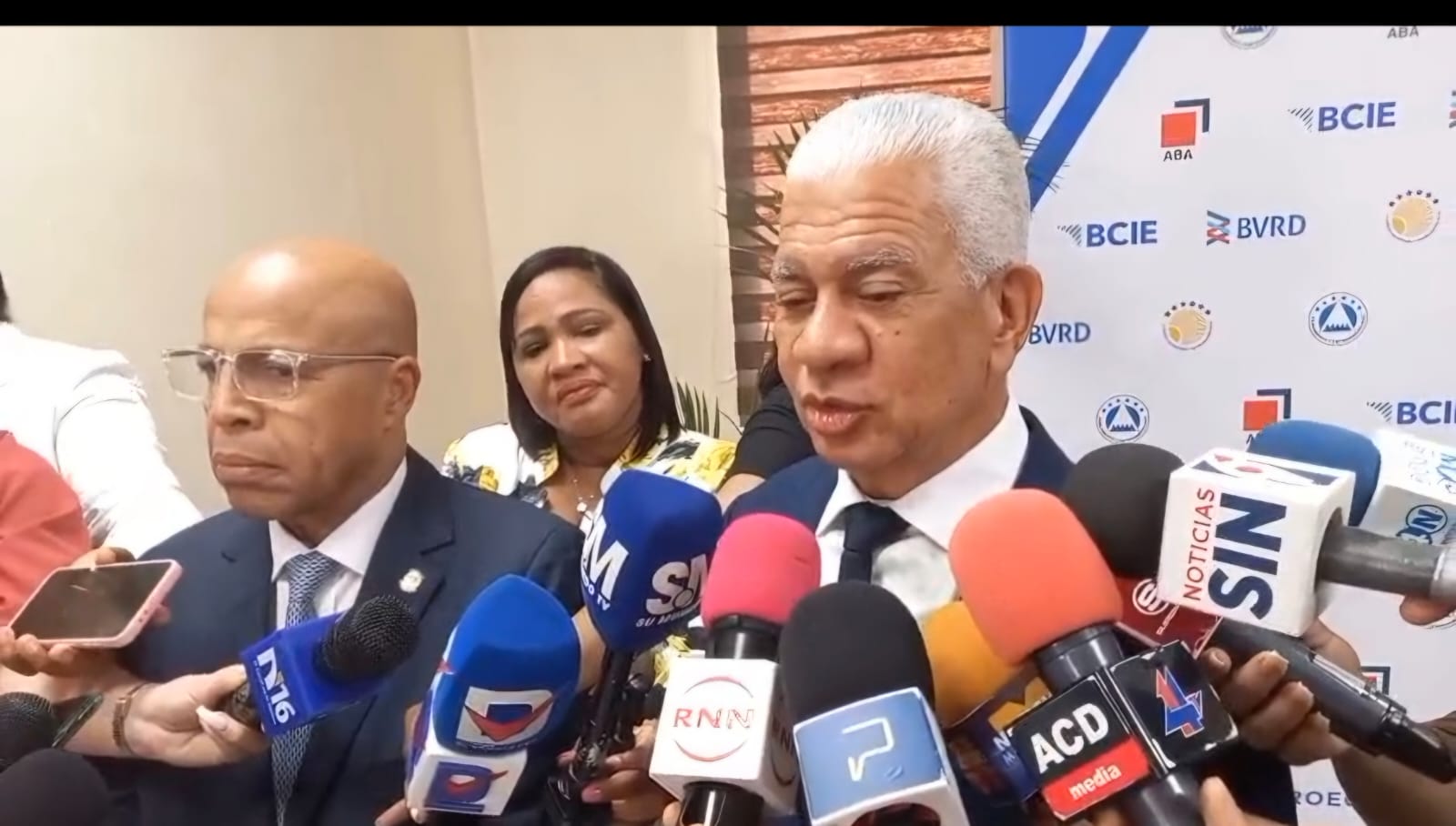 Presidentes del Senado y Cámara de Diputados agilizan conocimiento de propuesta económica anticrisis