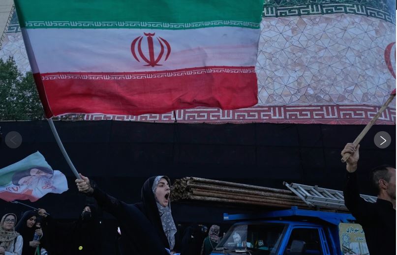Trump anuncia acuerdo con Irán y autoriza fin de bloqueo naval de EEUU en estrecho de Ormuz