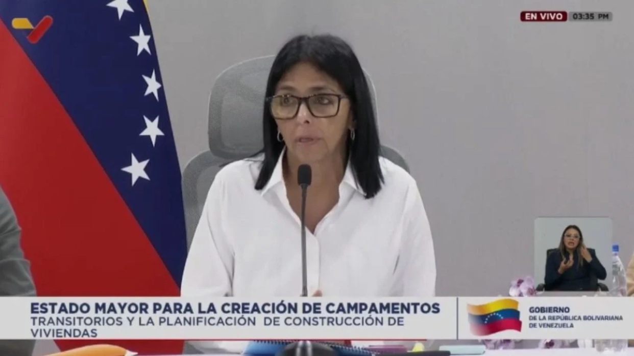 Presidenta anunció elaboración de proyectos para construcción de viviendas