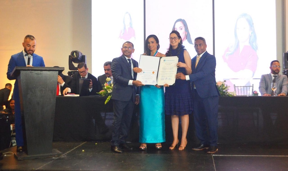 Gradúan 15 nuevos especialistas en Obstetricia, Ginecología y Neonatología