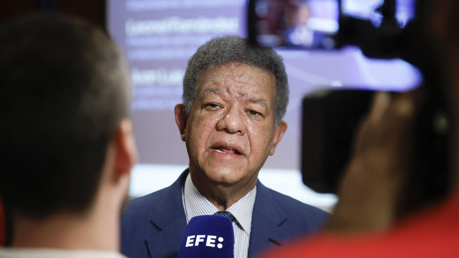 Leonel esquiva definir la candidatura de la FP para 2028