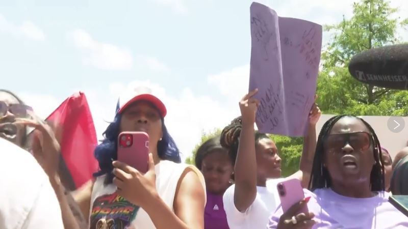 Condenan a 35 años de prisión adolescente que apuñaló mortalmente a un atleta en Texas