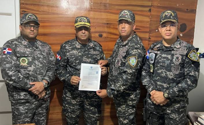 En San Francisco de Macoris: Designan al coronel Abrahan Roche Baez Subcomandante policial