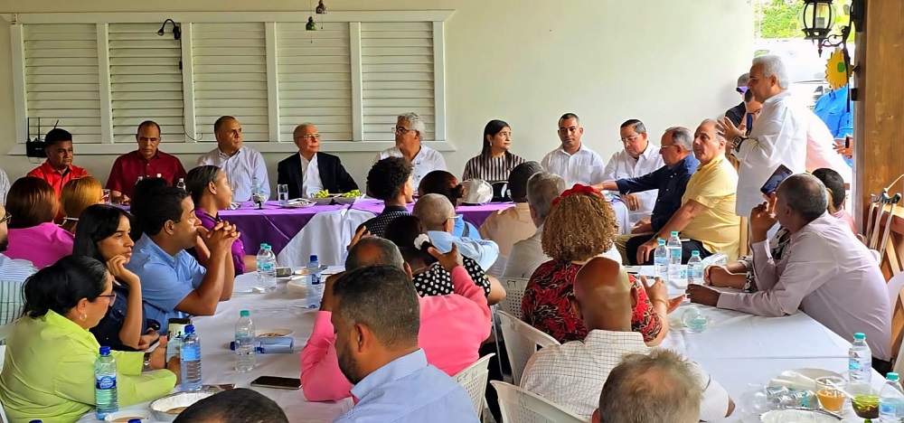 Danilo Medina encabeza encuentro de trabajo en la provincia Hermanas Mirabal