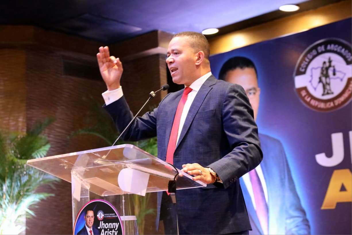 Jhonny Aristy anuncia aspiraciones a presidencia del Colegio de Abogados para el período 2026-2029