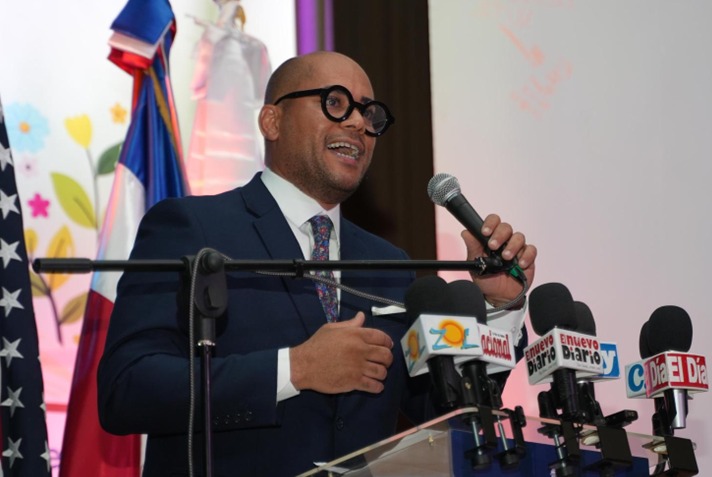 Ray Andújar expresa en NY que la cultura dominicana trasciende los límites geográficos