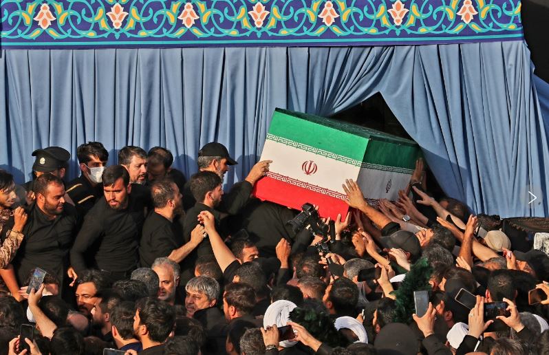 EEUU lanza nuevos ataques contra Irán después que 3 buques fueran atacados en el estrecho de Ormuz