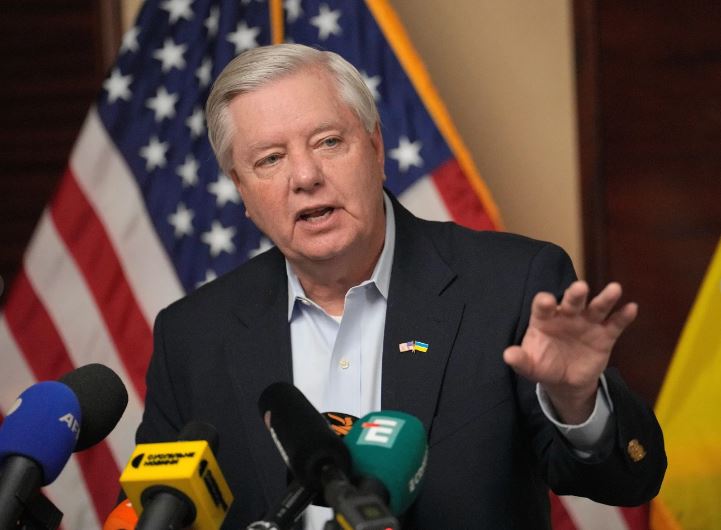 Muere senador republicano Lindsey Graham, estrecho aliado de Trump, tras una enfermedad breve