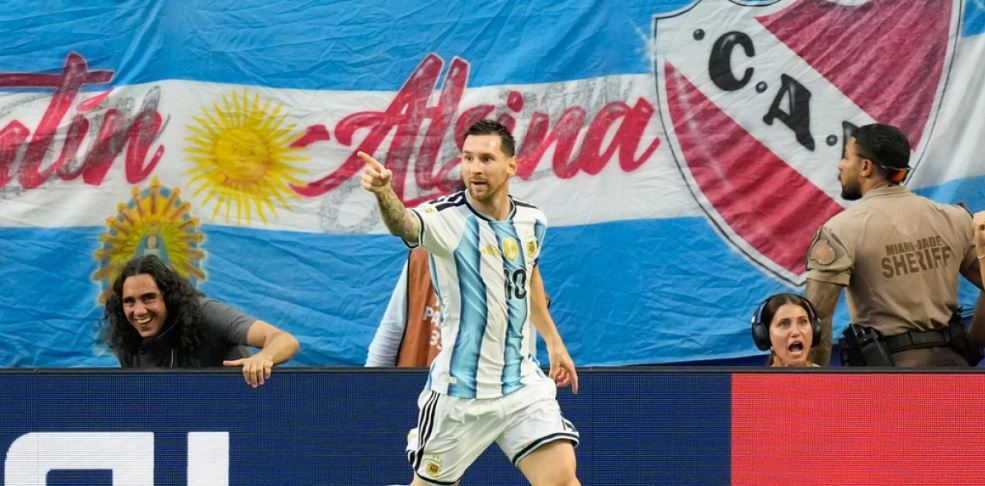 Argentina se salva de un fiasco en el Mundial al vencer 3-2 a Cabo Verde en los 16vos de final