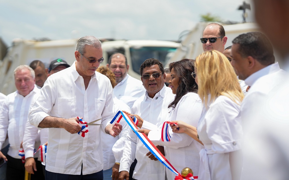 Abinader inaugura “Estación de Transferencia de Residuos Sólidos” con el Programa Basura Cero