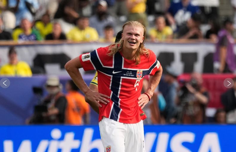 Haaland hace historia: Dos goles a Brasil para meter a Noruega en cuartos