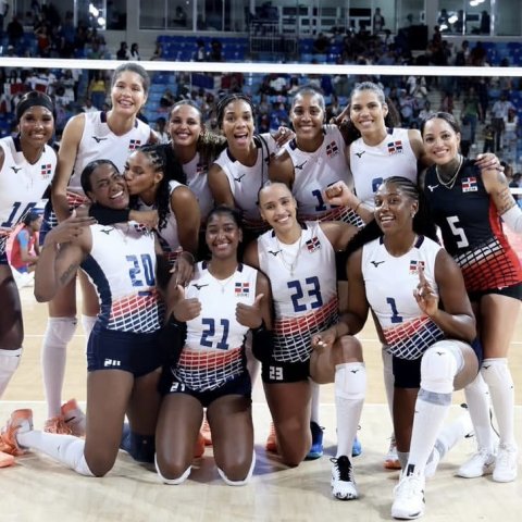 Las chicas del baloncesto dominicano se van con la medalla de bronce