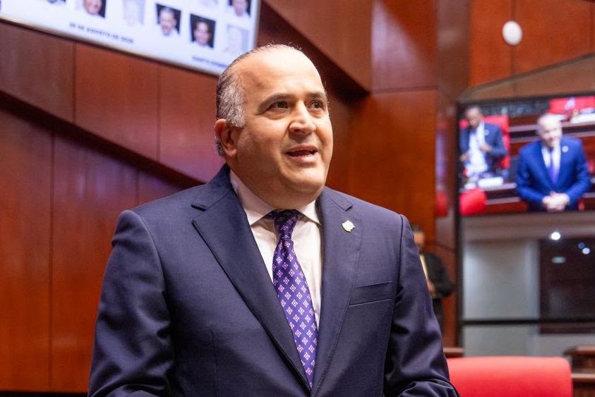 Senador Alexis Victoria reclama aprobación urgente del proyecto de Ley de Turismo Náutico