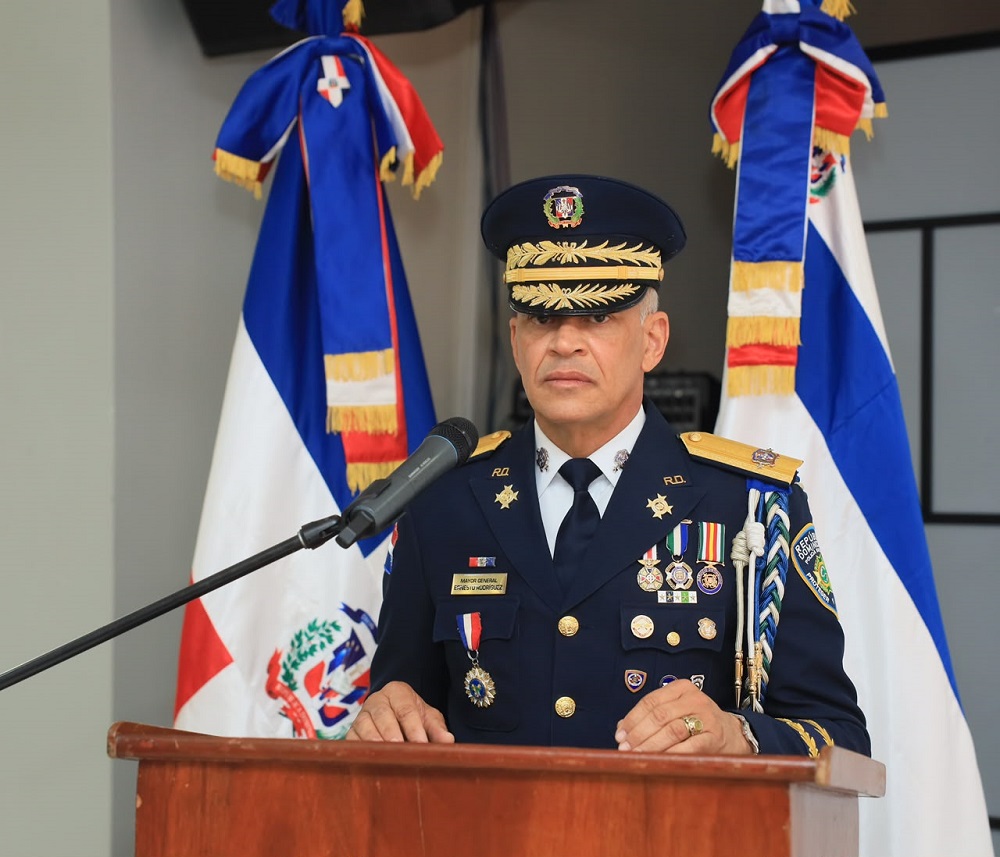 Nuevo director general PN encabeza encuentro con los mandos de la institución