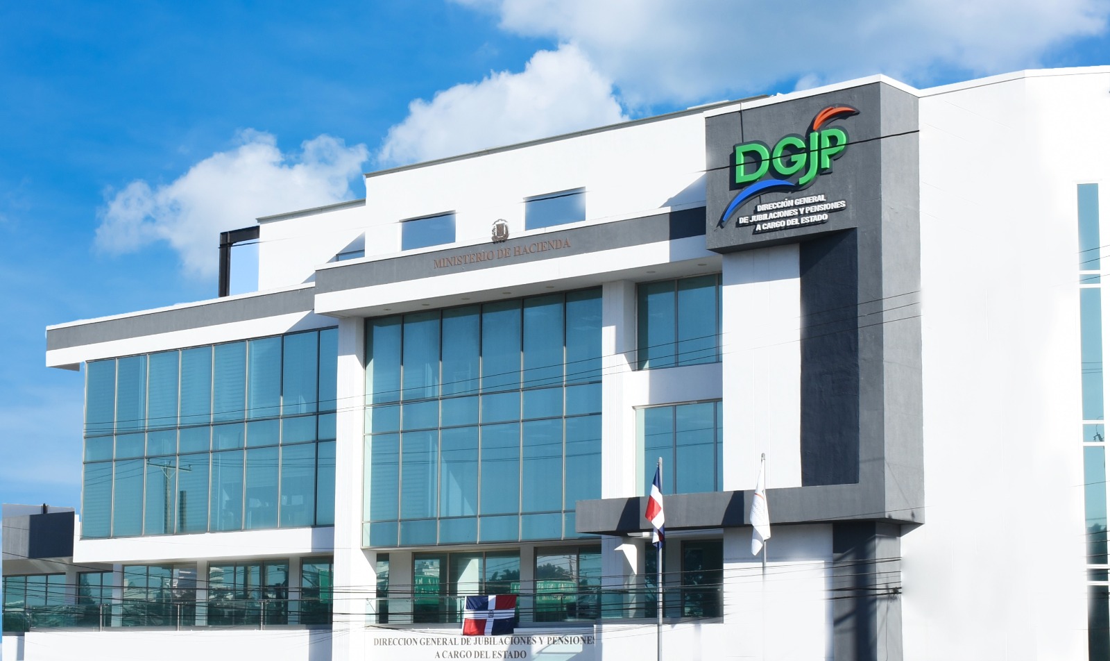 Colaboradores de la DGJP se capacitan en Alianzas Público-Privadas