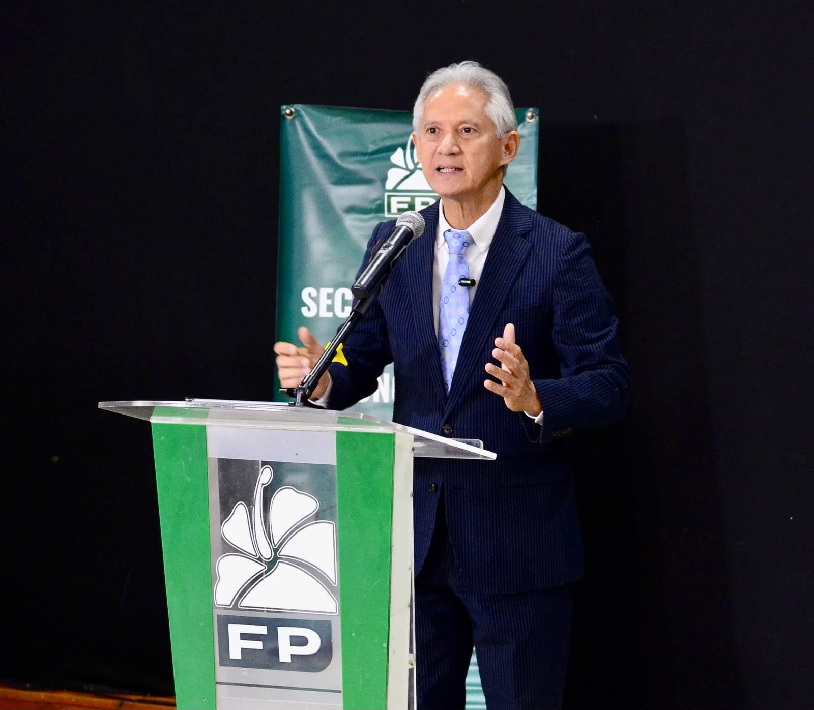 FP: Tras seis años de gobierno, comida y útiles escolares cuestan más y los dominicanos tienen menos dinero en sus bolsillos