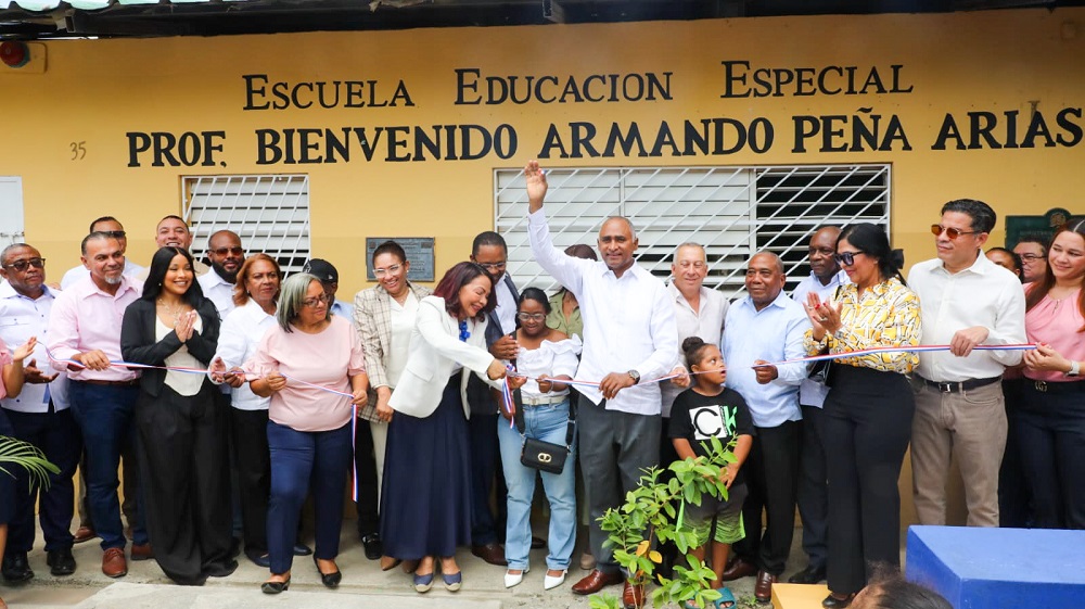 Julito Fulcar: Peravia inaugura su primera Escuela de Educación Especial