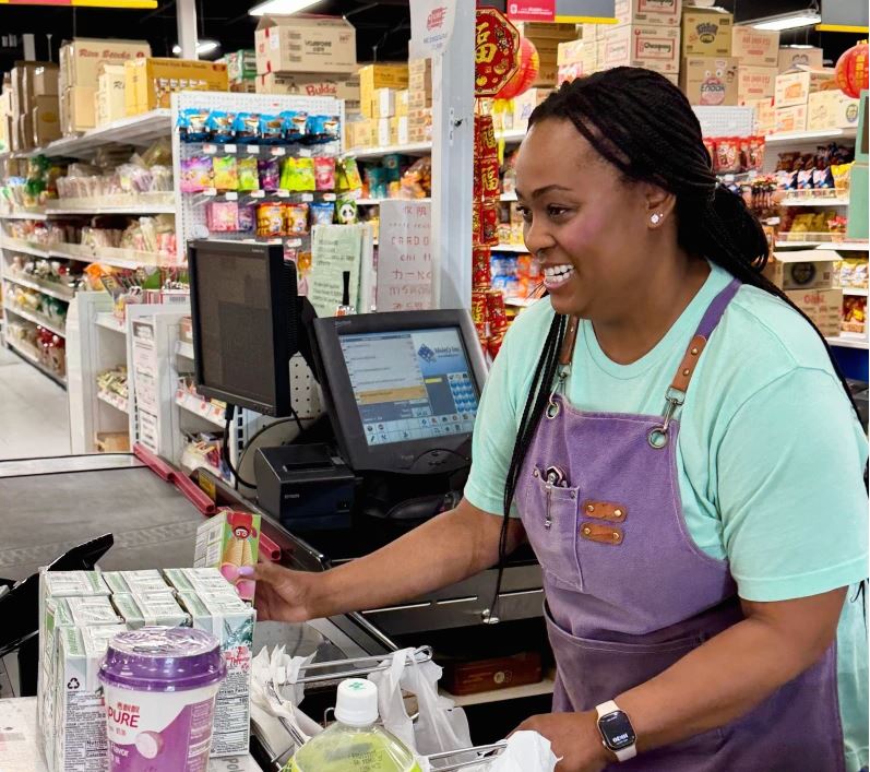 Cómo los supermercados internacionales pueden romper con la monotonía de las cenas sin costar una fortuna