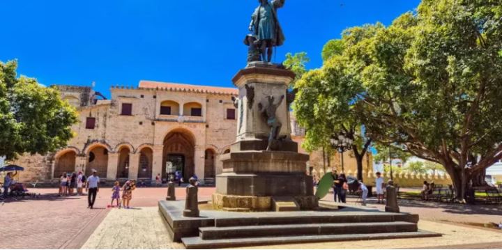 Hoy se cumplen 528 años de la fundación de la ciudad de Santo Domingo