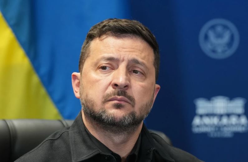 Zelenskyy detalla ruptura con el destituido ministro de Defensa
