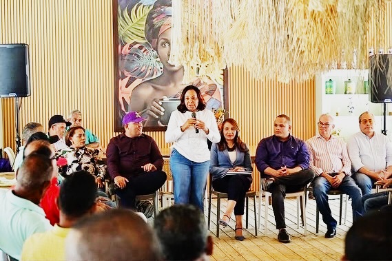 Zoraima Cuello lamenta crisis en servicios básicos de República Dominicana