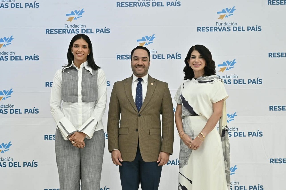 Fundación Reservas del País inaugura la 5.ª Feria de Cooperativas y Asociaciones Aliadas de Santo Domingo
