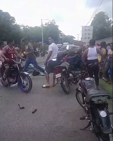 Un muerto y dos heridos accidente de tránsito Bayaguana