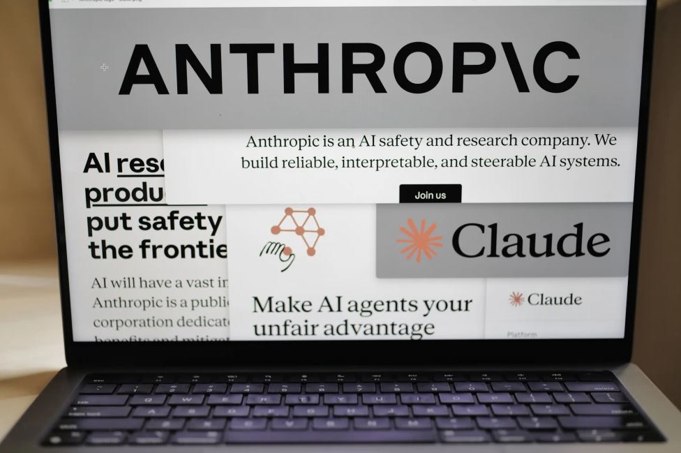 Investigador antropológico dimite advirtiendo sobre los peligros del desarrollo de la IA