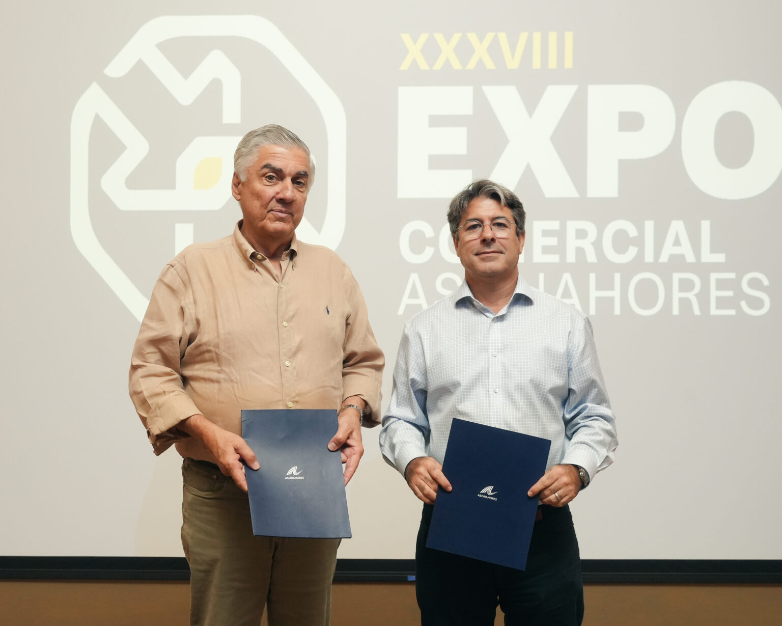Asonahores y Travegali firman acuerdo para fortalecer el turismo accesible en RD