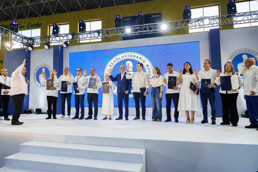 Edgar Féliz felicita a las nuevas autoridades nacionales del PRM por su juramentación
