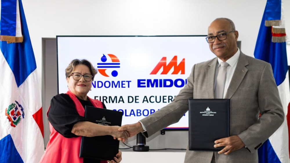 Emidom e Indomet firman acuerdo para instalar tres estaciones meteorológicas automáticas en Pedernales
