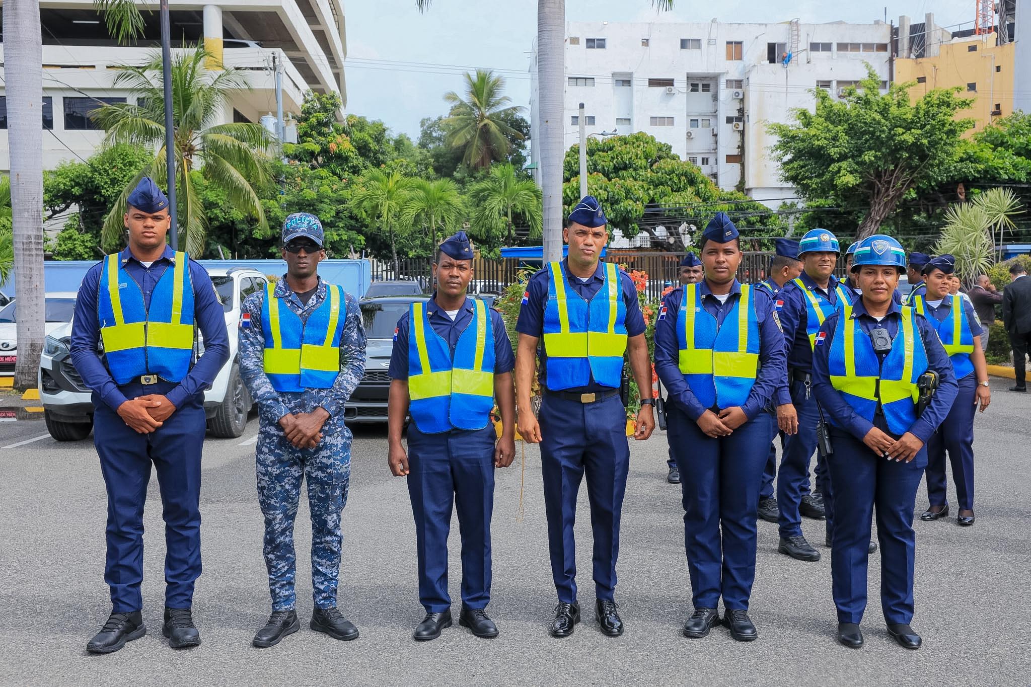 PN evacúa en tres minutos a 1,464 agentes durante simulacro de terremoto