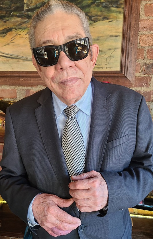 Falleció en NY el reconocido locutor dominicano Francis Méndez