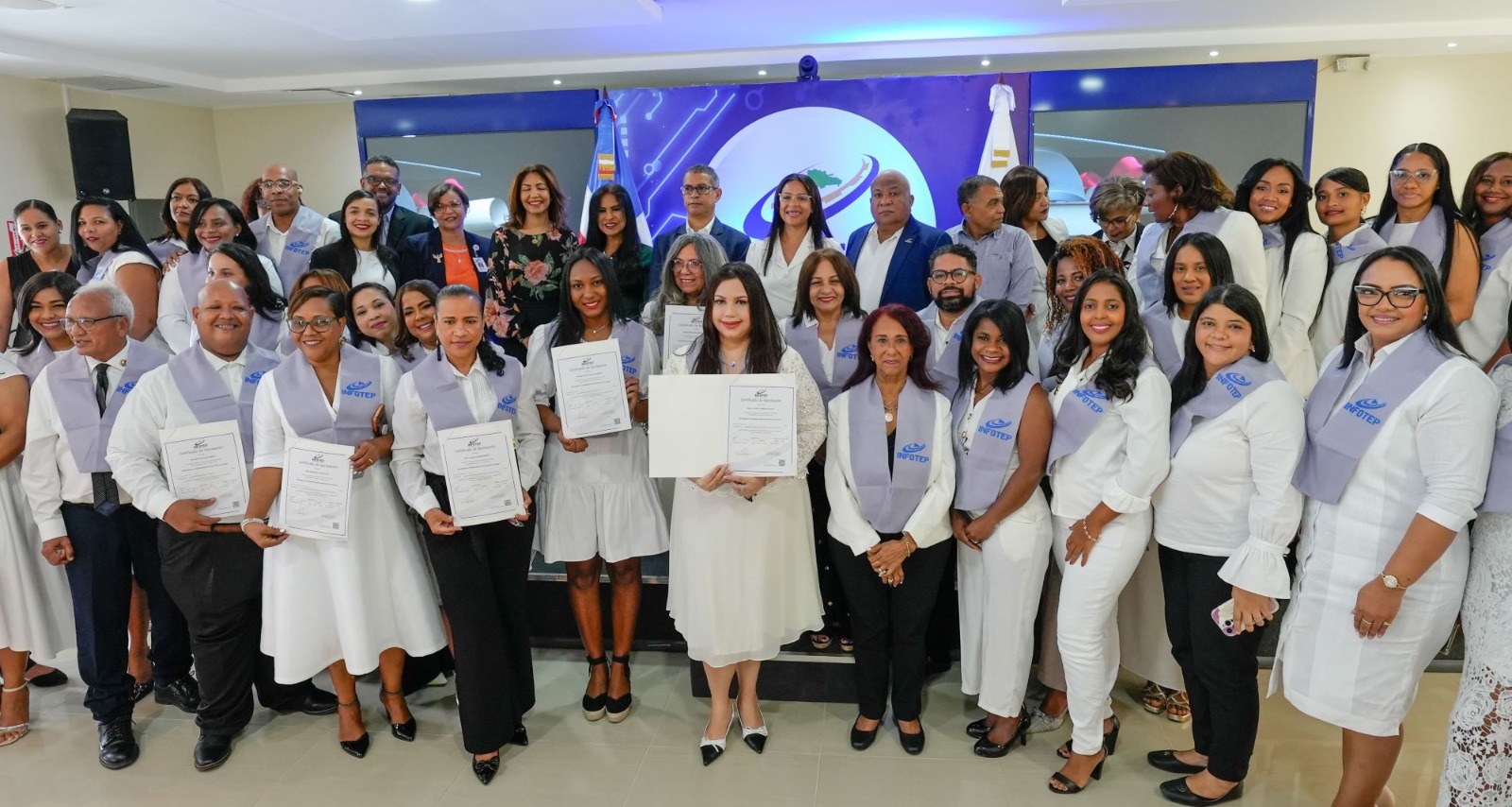 Certifican a 65 periodistas formados en Comunicación Estratégica en Salud