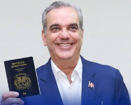 Abinader entregará el pasaporte biométrico en NY; le harán protesta este domingo en Lehman College