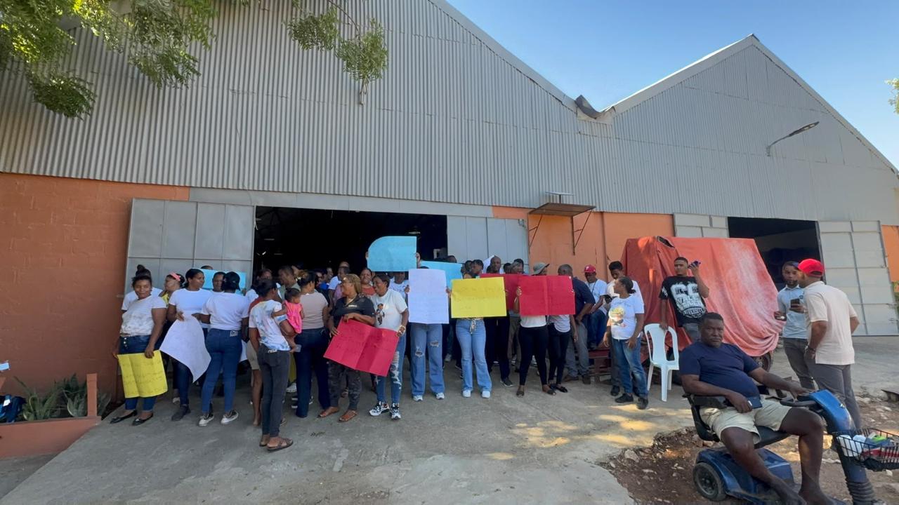 Marchan en Oviedo contra cierre de BG Investment Group por DGA y riesgo de 85 empleos