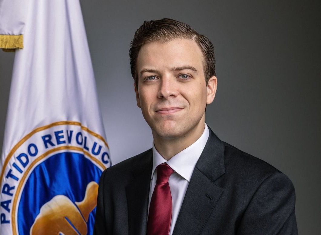 Juan Garrigó renuncia a sus funciones gubernamentales;se concentra en fortalecer el PRM