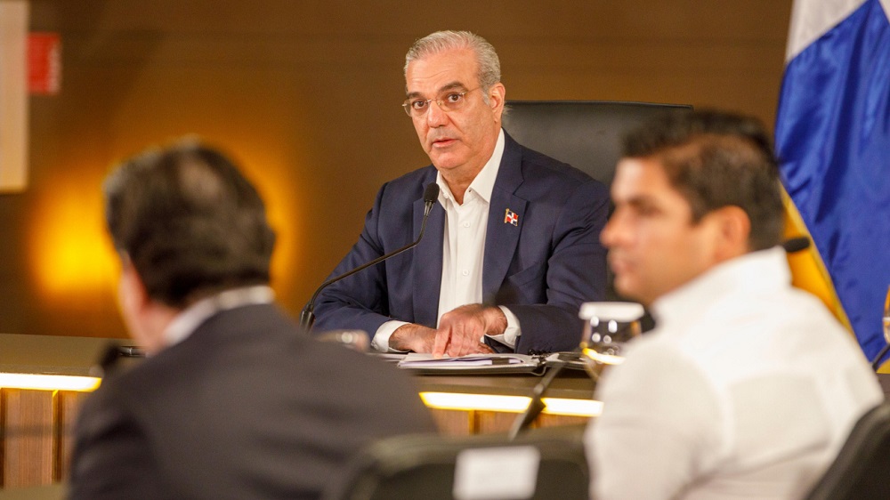 Abinader: El monorriel de Santiago entrará en prueba el próximo mes de octubre