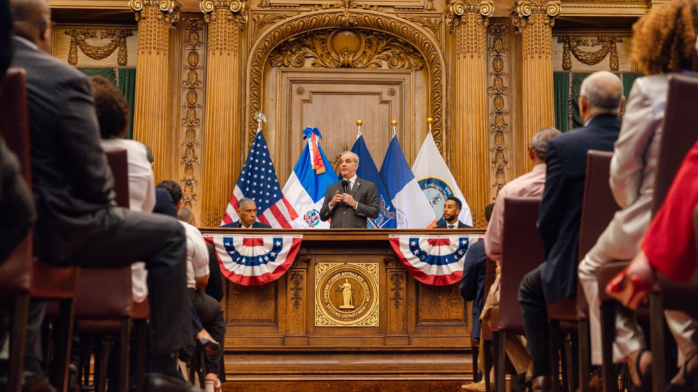 Presidente Abinader se reúne con diáspora dominicana en Brooklyn