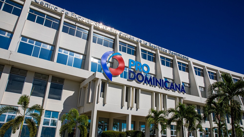 Exportaciones dominicanas marcan récord de USD 10,563.2 millones en enero-agosto de 2026