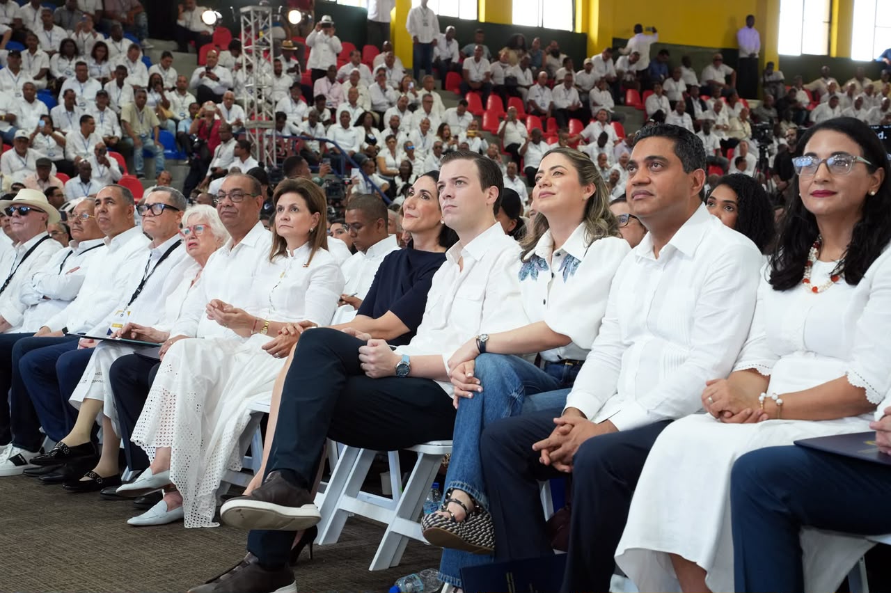 Gloria Reyes asume Organización del PRM con el reto de fortalecer las bases y consolidar la estructura partidaria