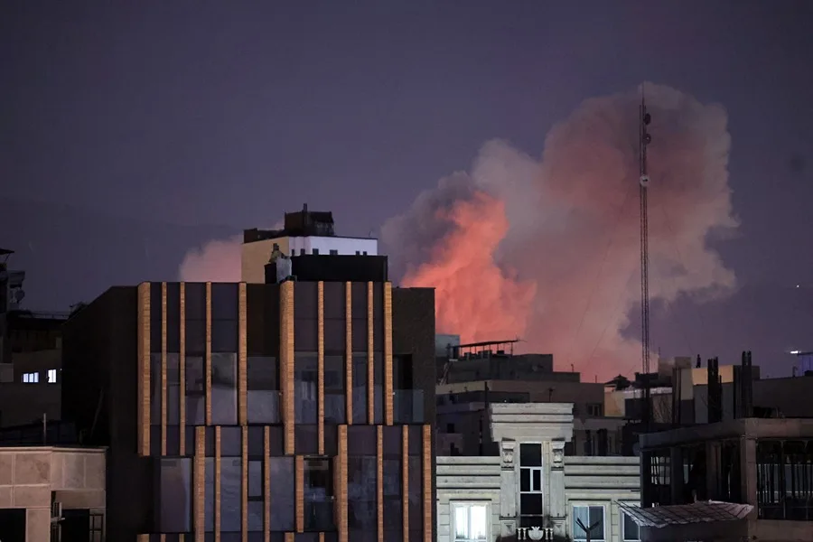 Teherán responde con ataques contra bases en Jordania y Baréin
